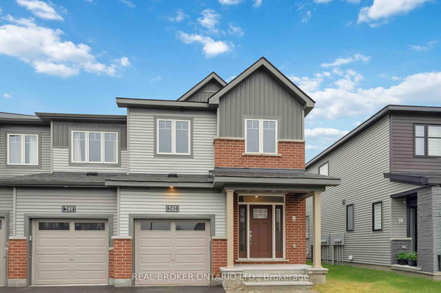 242 Tullaghan Heights