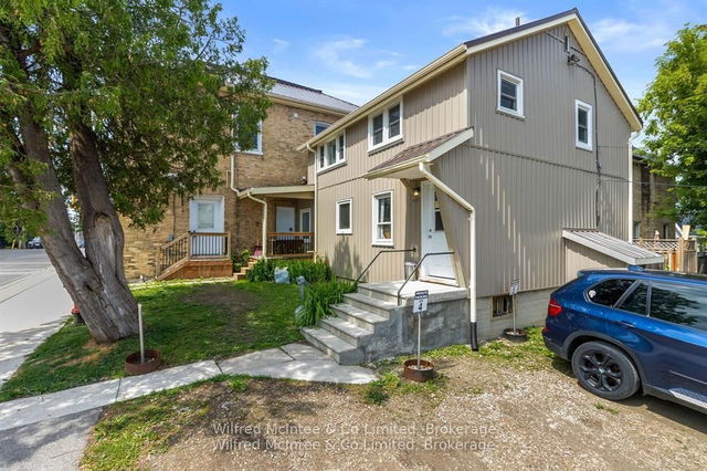 4 Elora Street N