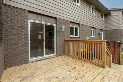 138 Simcoe St, South Huron - Exeter image-0-3