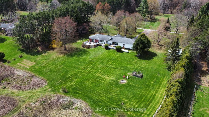 122 Colonel Nicholson Lane, Ottawa - Constance Bay image-0-0