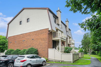 Unit 7 — 6 Sweetbriar Circ, Ottawa - Barrhaven - Pheasant Run image-0-2