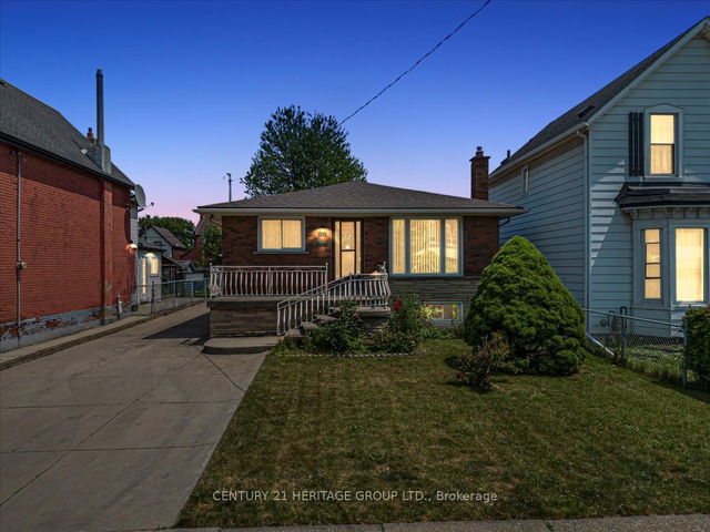 124 Tisdale Street N