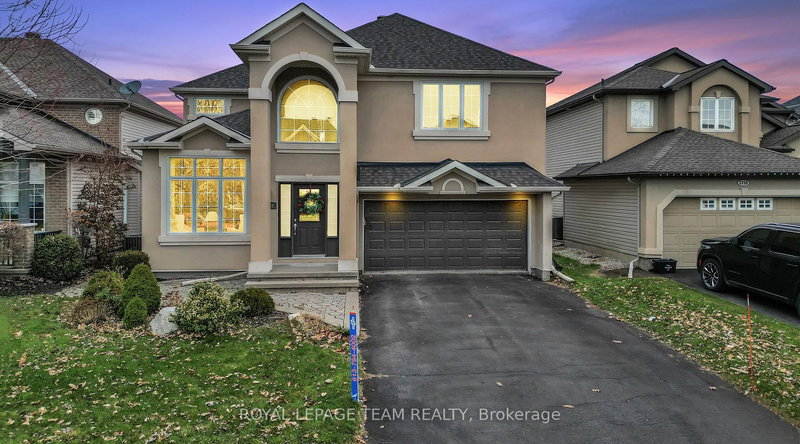 3728 Mountain Meadows Cres, Gloucester, K1V 1V7 | Image 2