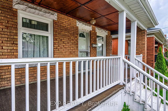 30 Webber Avenue