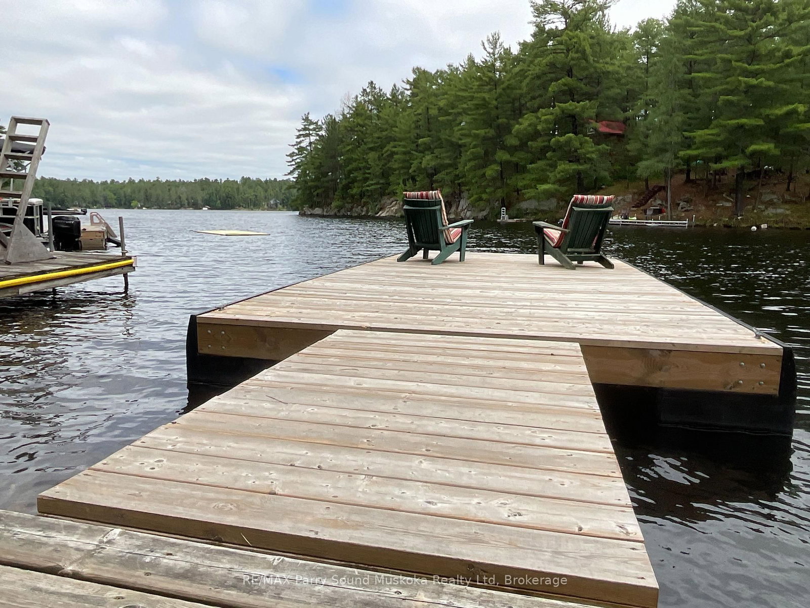 Listing Image 19