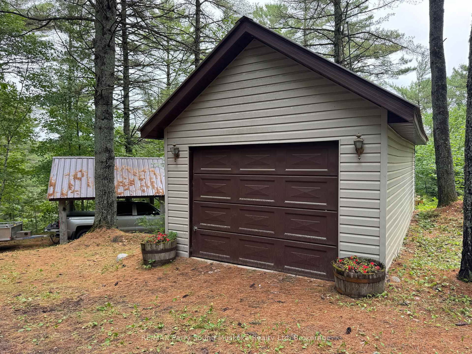 Listing Image 33