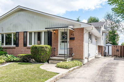 43 Wooton Crt, Stratford - Stratford image-0-2