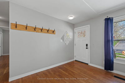 56 Ridgewood Ave, Guelph - Junction/Onward Willow image-0-4