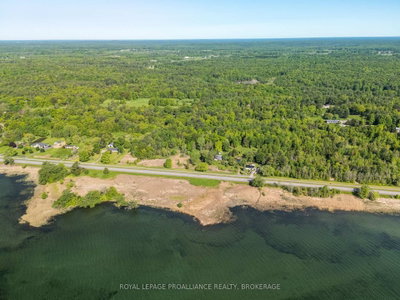 1168 Thousand Island Parkway — more photos