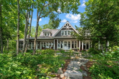 Detached House sold at 17-4805 Muskoka 169 Road, Muskoka Lakes, Ontario, P0B 1H0 - Medora - MLS: X12273832