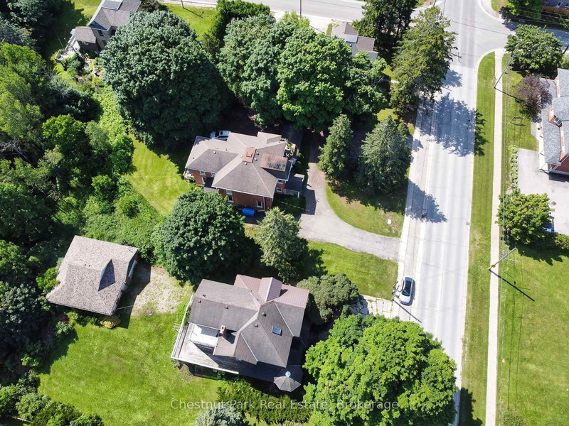 319 Berford St, South Bruce Peninsula, N0H 2T0 | Image 2