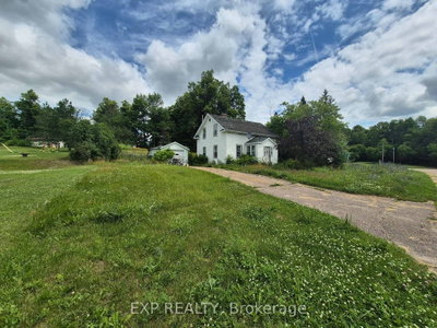 27 Tammy Trail