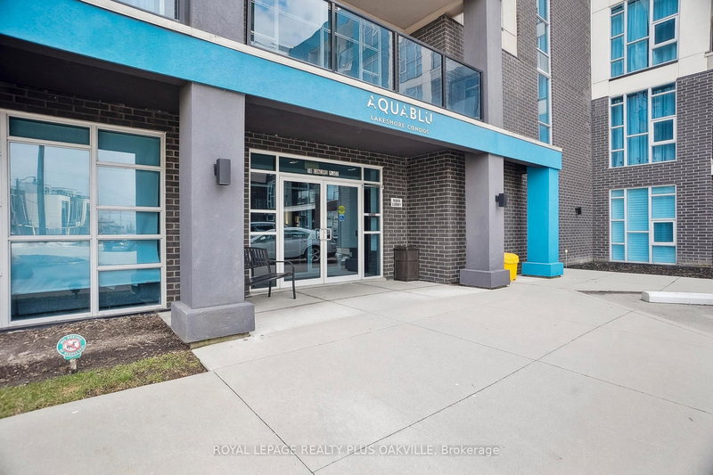 412 - 10 Concord Pl, Grimsby, L3M 0G6 | Image 2