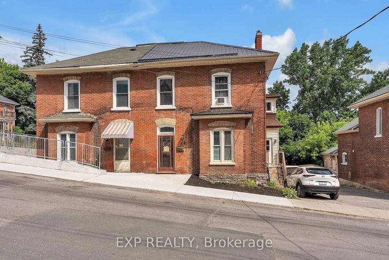 44 Catharine St, Belleville - Belleville Ward image-0-0