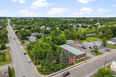 8 River Rd, Arnprior - Mcnab/Braeside Twps image-0-3