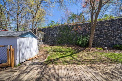 17 Waubeek Street — more photos