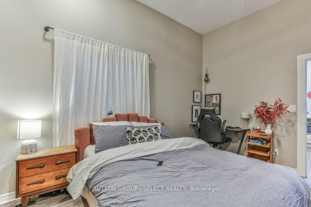 330 BURWELL Street • London East, ON photo 29