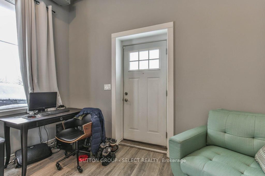 330 BURWELL Street • London East, ON photo 31