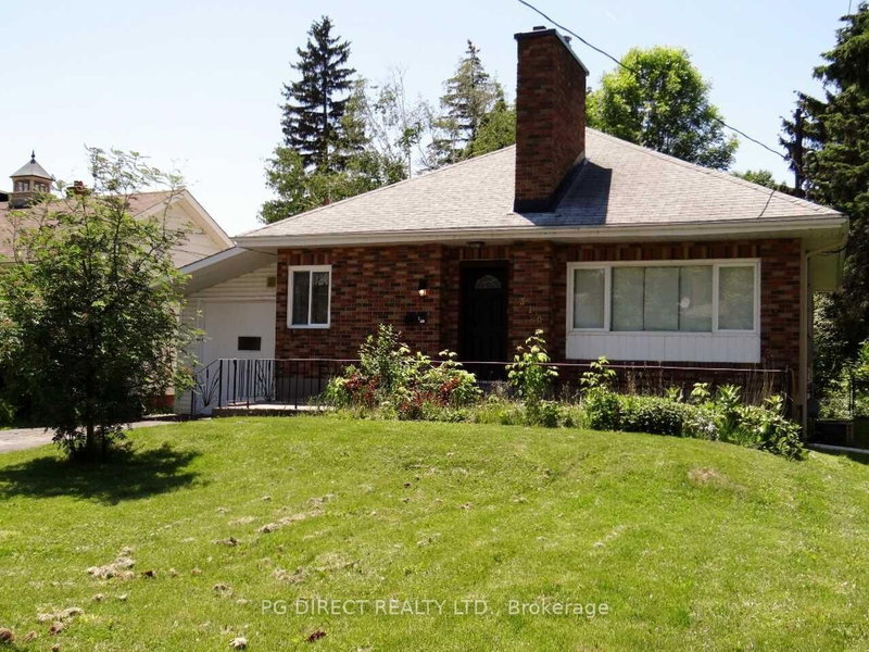 310 Westmoreland Ave E, Cornwall, K6J 2G9 | Image 2