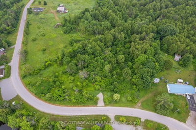 877 Lacroix Bay Rd, Westmeath - Whitewater Region image-0-1