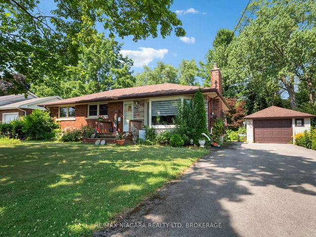 22 Lorimer Street