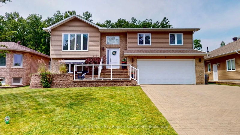 237 Osprey Cres, Callander - Callander image-0-0