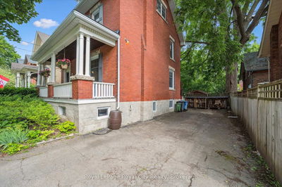 146 Cork St, Guelph - Downtown image-0-4