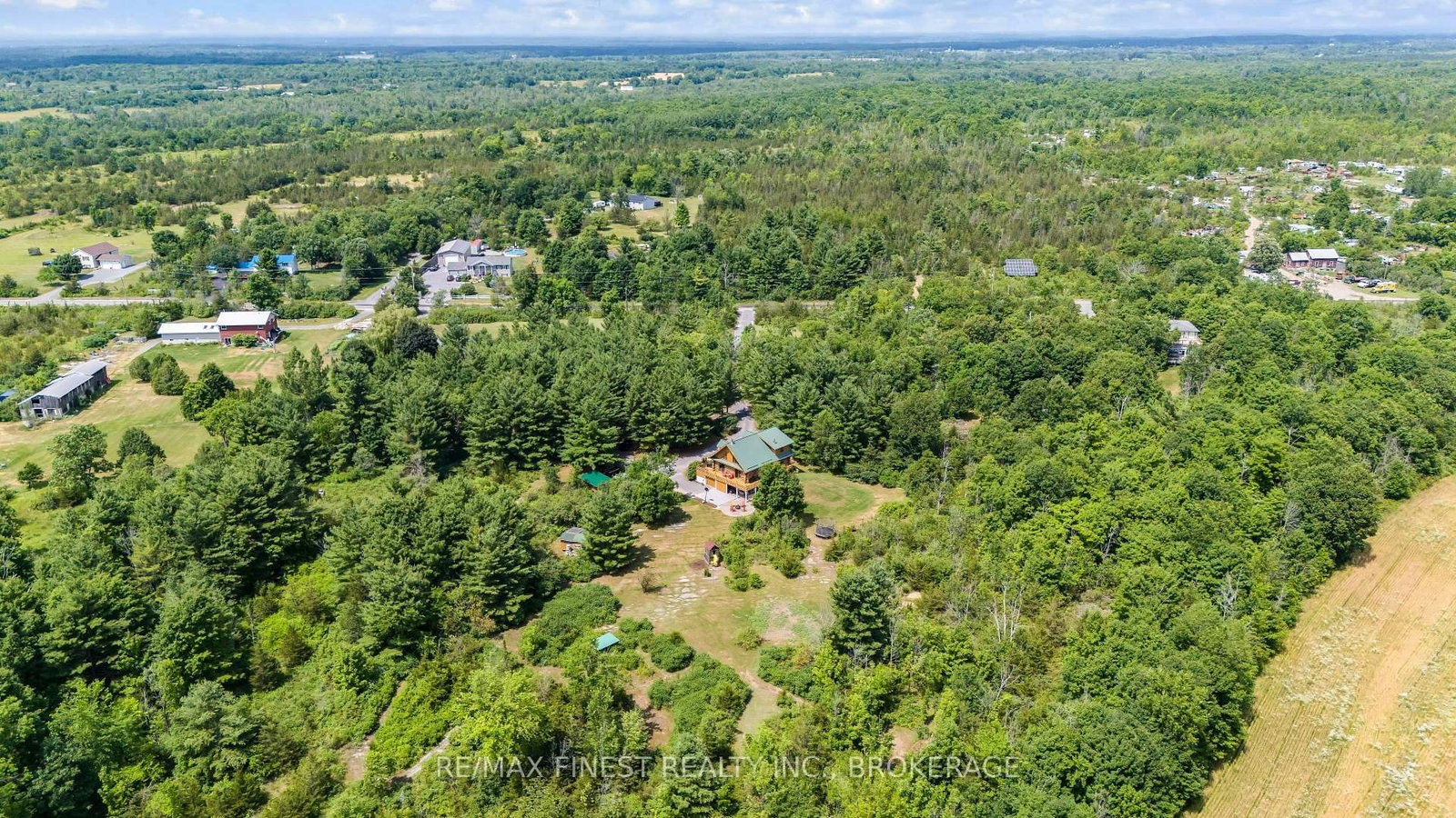 Listing Image 4