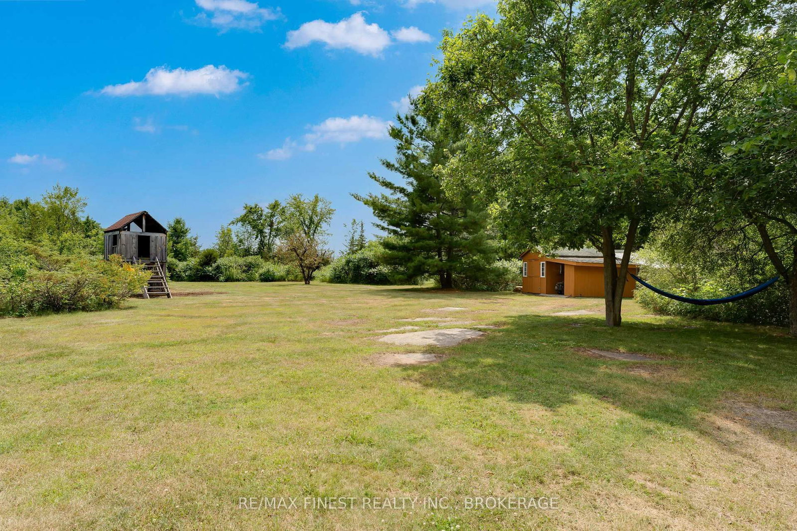Listing Image 43