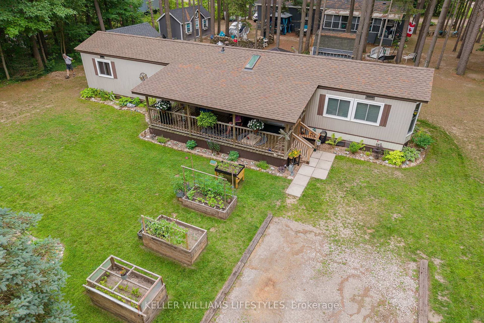 Listing Image 42