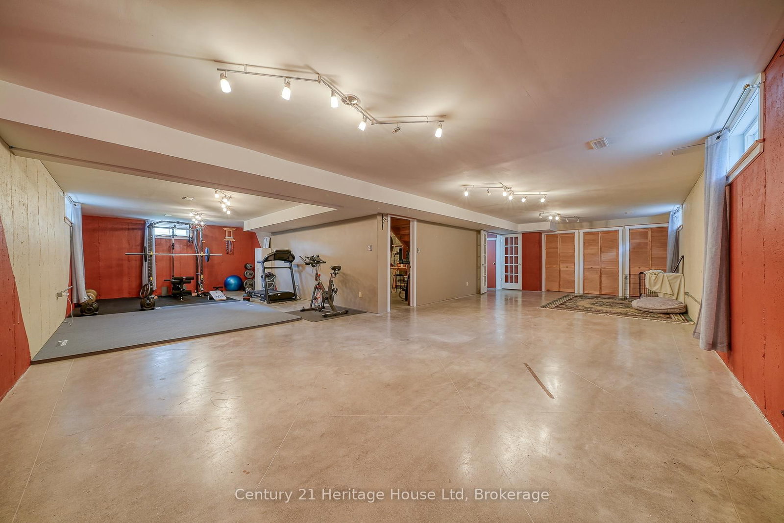 Listing Image 31