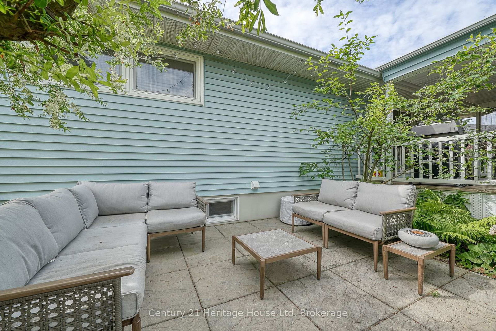 Listing Image 40