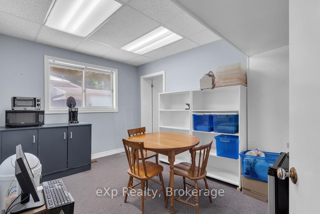22 Harvey Street • Tillsonburg, ON photo 21