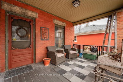 265 London Rd, Guelph - Exhibition Park image-0-2