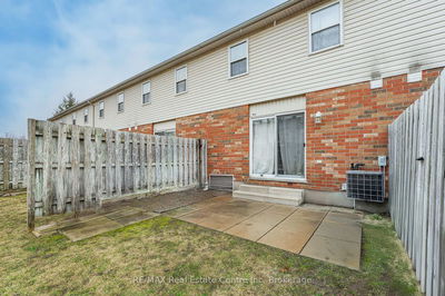 Unit 106 — 30 IMPERIAL Rd, Guelph - Willow West/Sugarbush/West Acres image-0-3