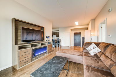 Unit 27 — 35 Kingsbury Sq, Guelph - Pineridge/Westminster Woods image-0-3