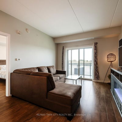 Unit 27 — 35 Kingsbury Sq, Guelph - Pineridge/Westminster Woods image-0-4
