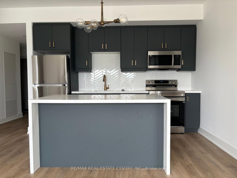 822 - 575 Conklin Rd, Brantford, N3T 0Y2 | Image 2