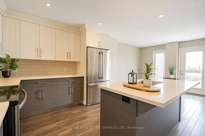 153 FAIRFIELD Dr, Stratford - Stratford image-0-4