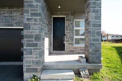 102 Bethune Ave, Welland - Lincoln/Crowland image-0-2