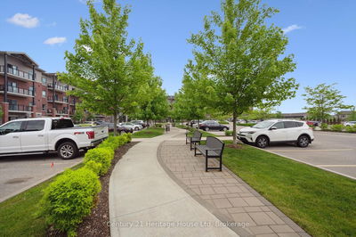 Unit 223 — 35 Kingsbury Sq, Guelph - Pineridge/Westminster Woods image-0-2