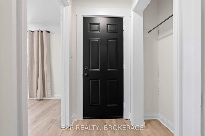 1 - 493 COLLEGE St, Kingston, K7L 4M8 | Image 3