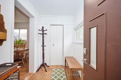 130 Gadsby Ave, Welland - Prince Charles image-0-2
