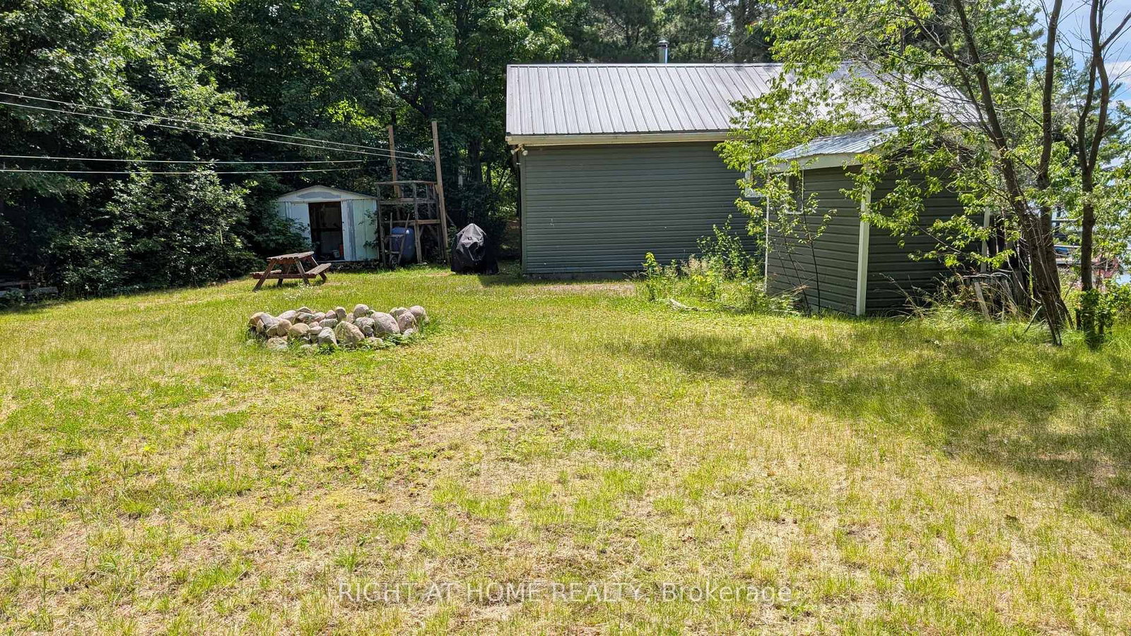 Listing Image 20