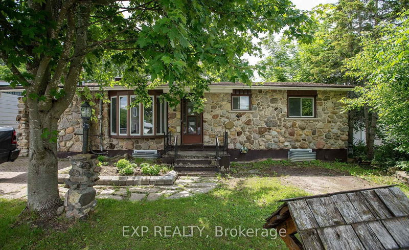 84 Kenyon St, North Glengarry - Alexandria image-0-0