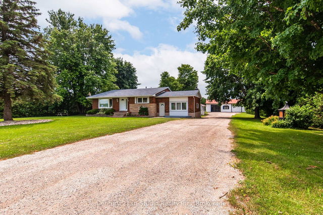 457898 Grey Road 11 Road