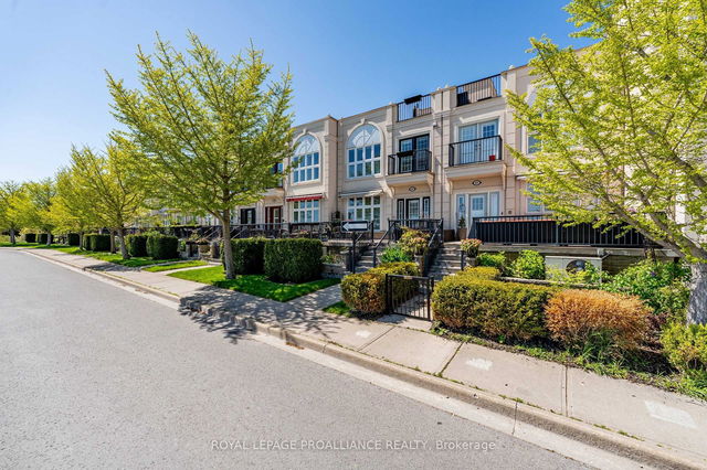 102 - 165 Division Street