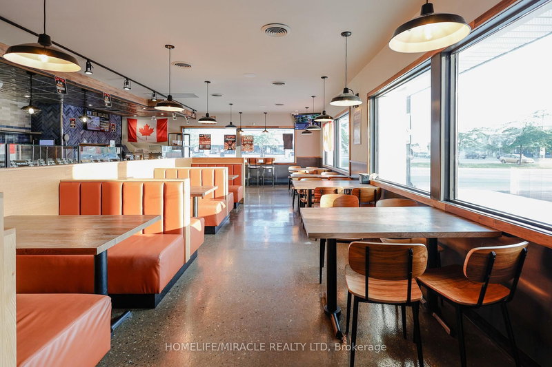 A - 985 Talbot St, St. Thomas, N5P 1E9 | Image 2