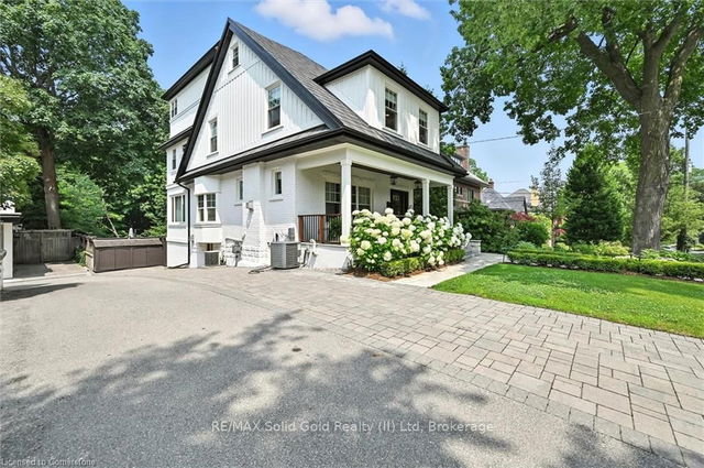 112 Chedoke Avenue