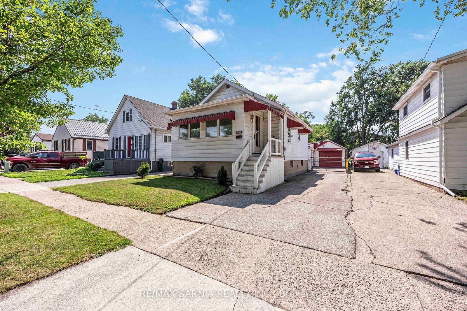 Listing Image 2